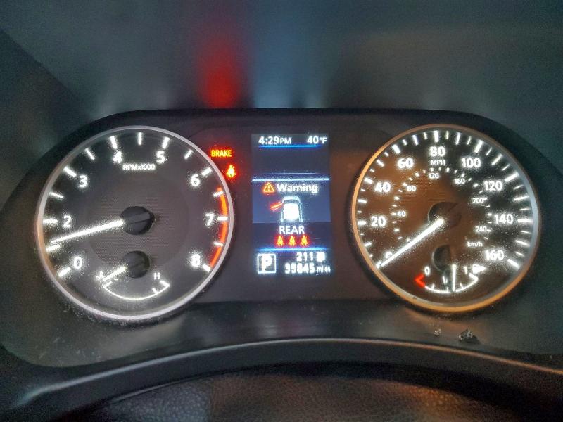 Фото 9 - NISSAN SENTRA