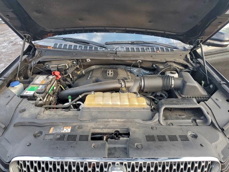 Фото 12 - LINCOLN NAVIGATOR