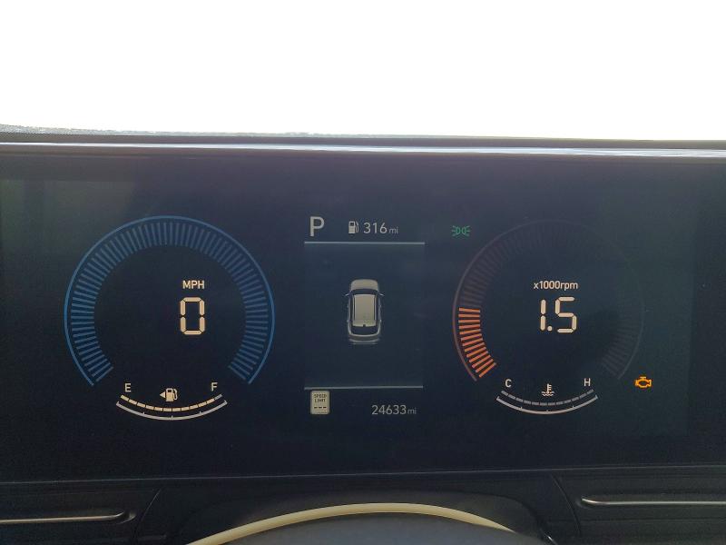 Фото 9 - HYUNDAI KONA