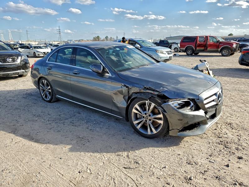 Фото 4 - MERCEDES-BENZ C-CLASS