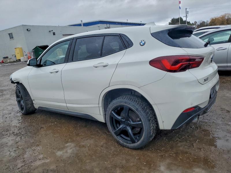 Фото 2 - BMW X2