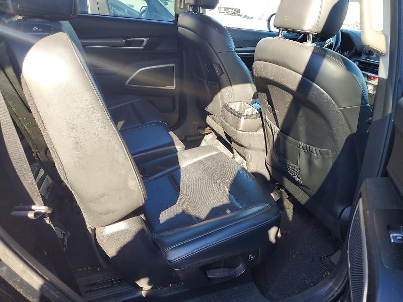 Фото 11 - KIA TELLURIDE