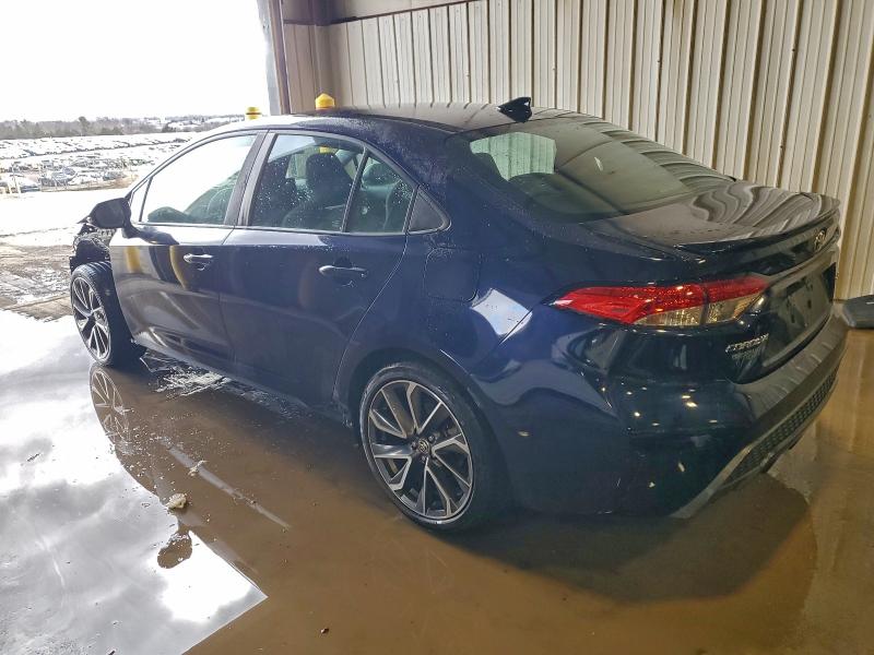 Фото 2 - TOYOTA COROLLA