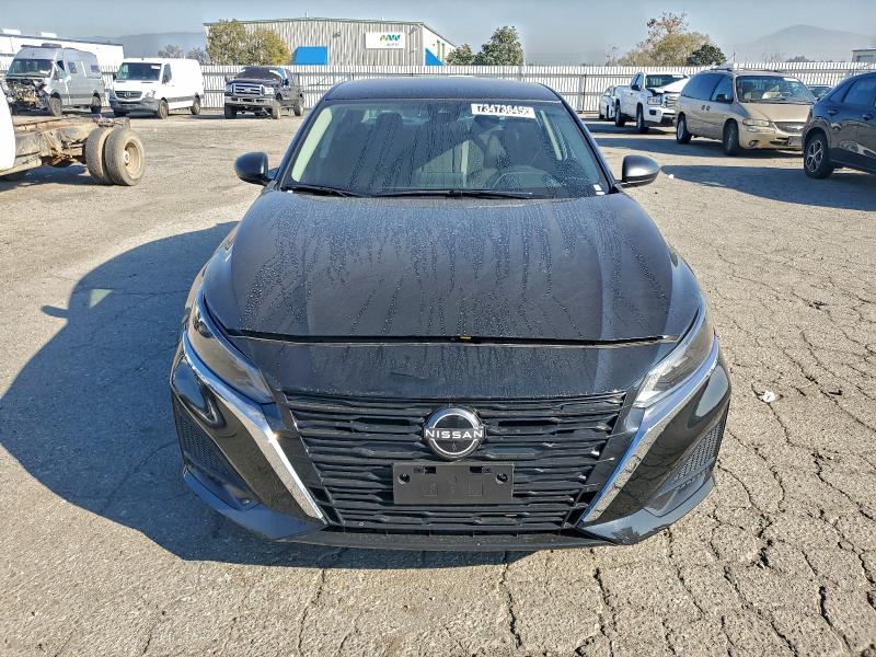 Фото 5 - NISSAN ALTIMA