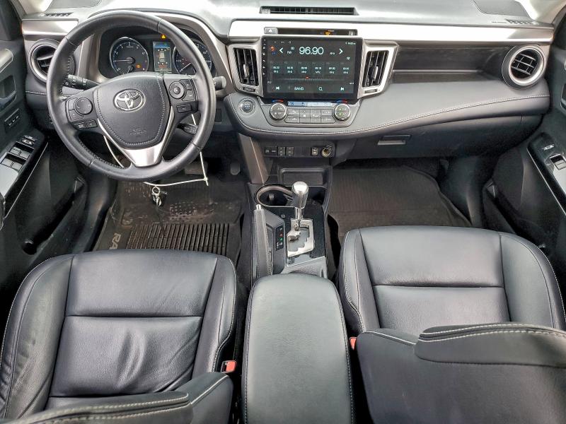 Фото 8 - TOYOTA RAV4