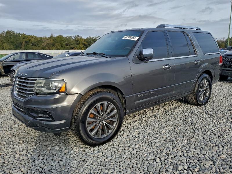 Фото 1 - LINCOLN NAVIGATOR