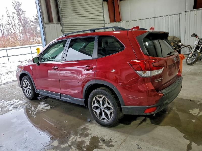 Фото 2 - SUBARU FORESTER