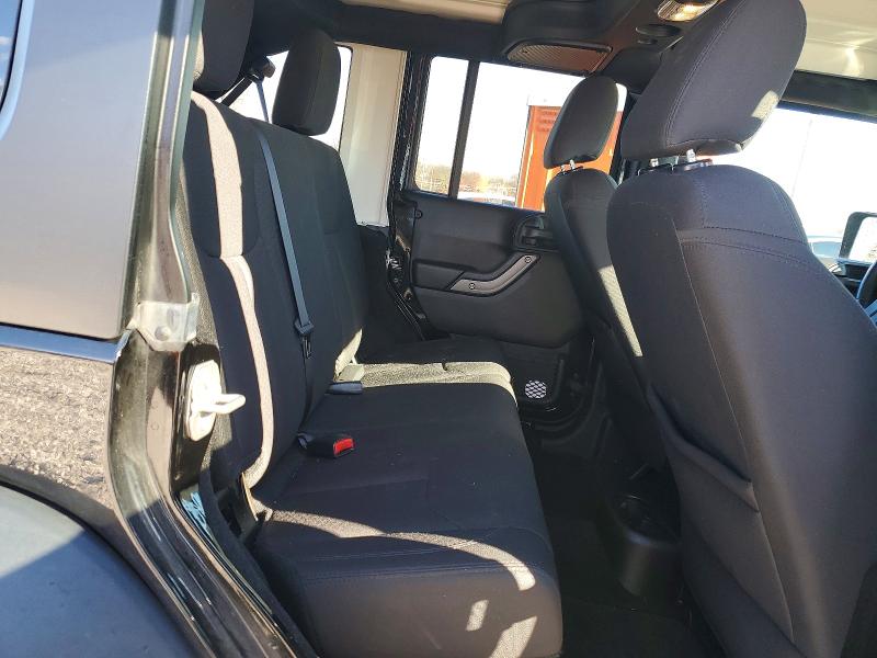 Фото 10 - JEEP WRANGLER