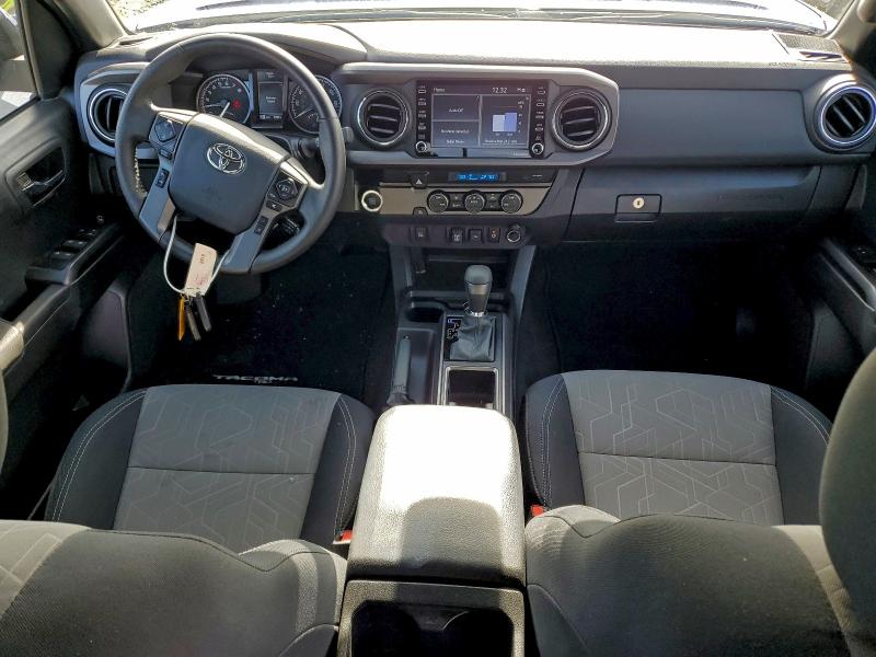 Фото 8 - TOYOTA TACOMA