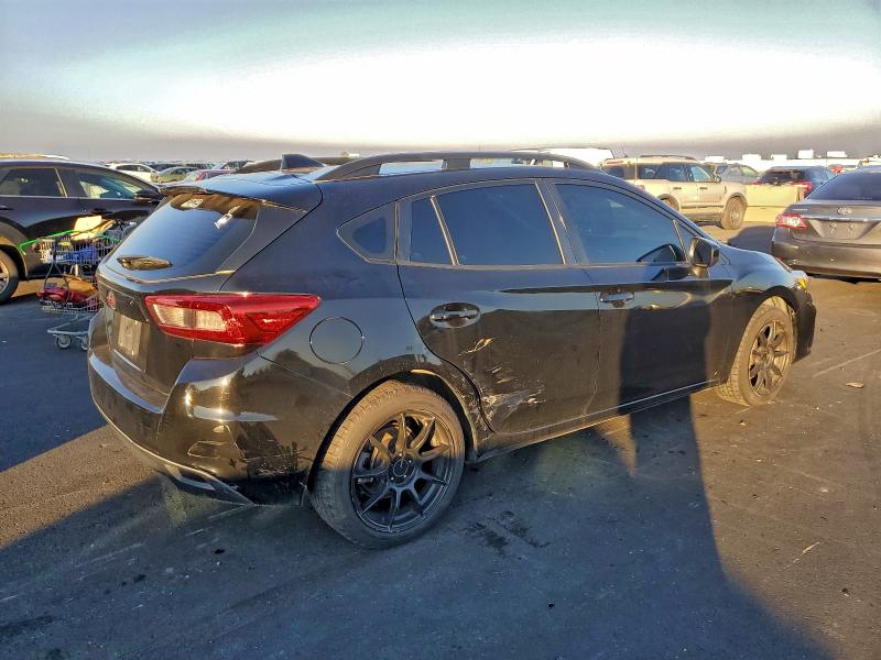 Фото 3 - SUBARU IMPREZA