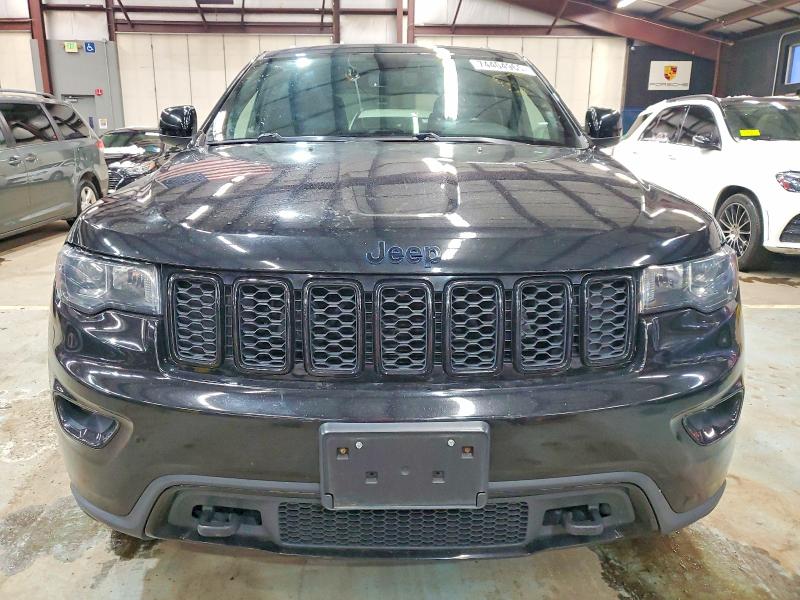 Фото 5 - JEEP GRAND CHER