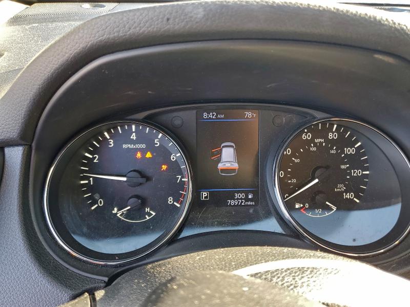 Фото 9 - NISSAN ROGUE