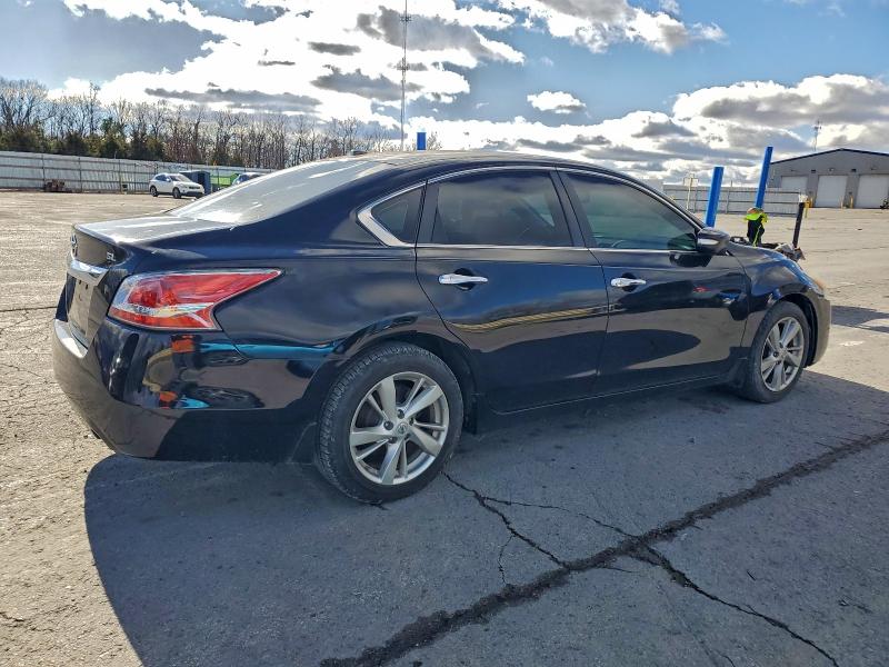 Фото 3 - NISSAN ALTIMA