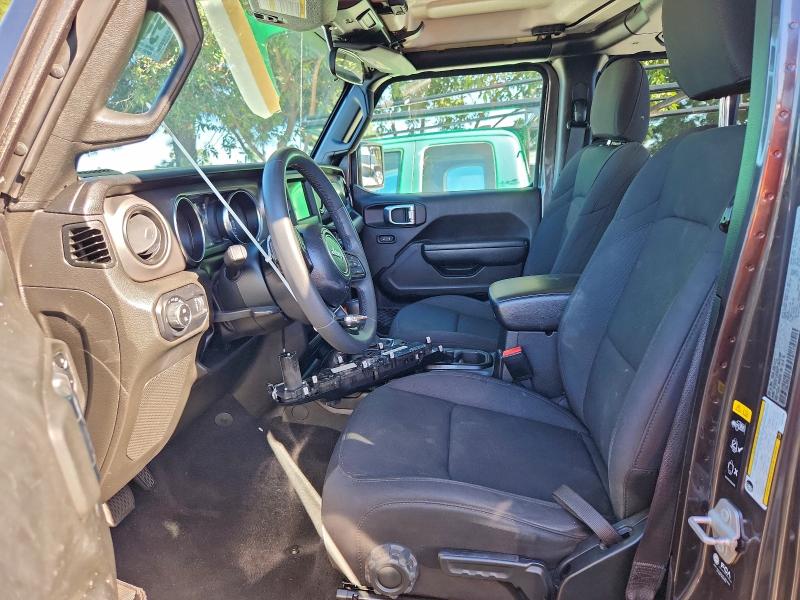 Фото 7 - JEEP GLADIATOR