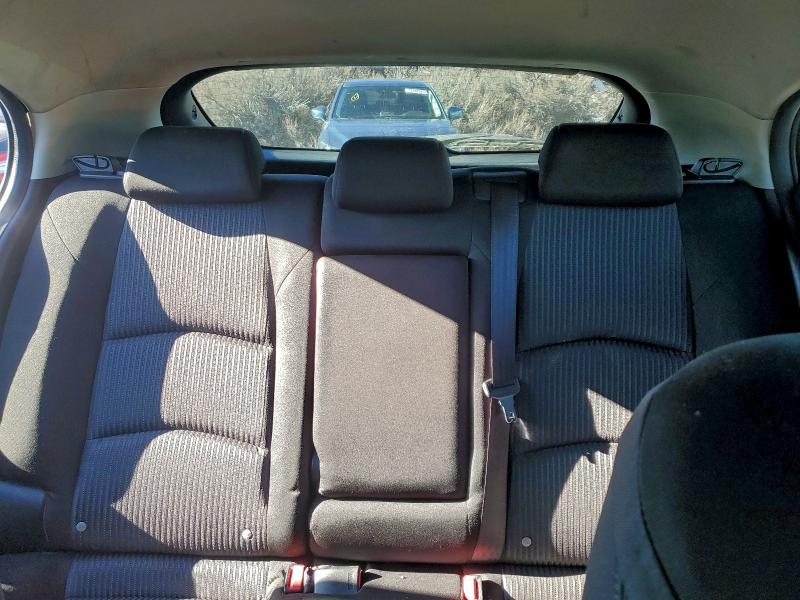 Фото 10 - MAZDA 3