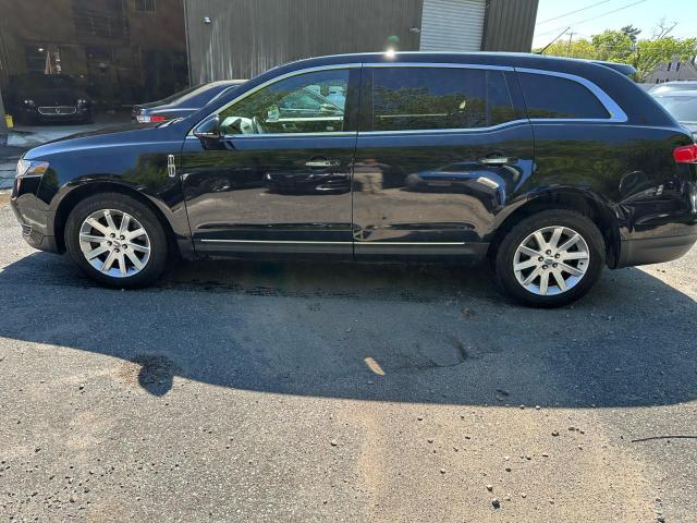 Фото 13 - LINCOLN MKT