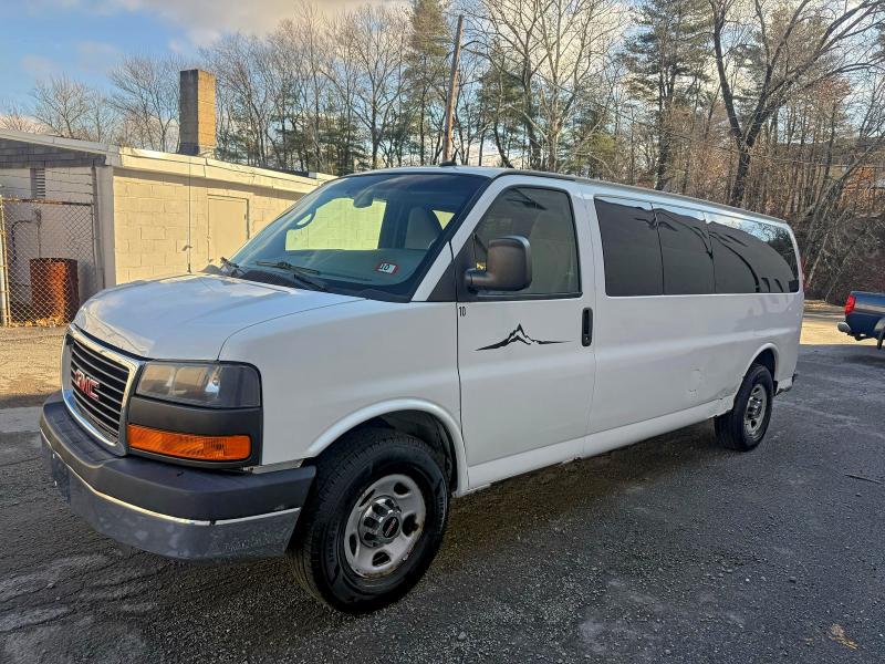 Фото 2 - GMC SAVANA
