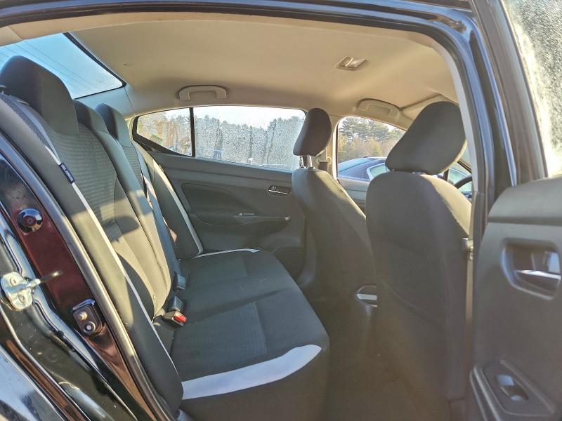 Фото 10 - NISSAN VERSA