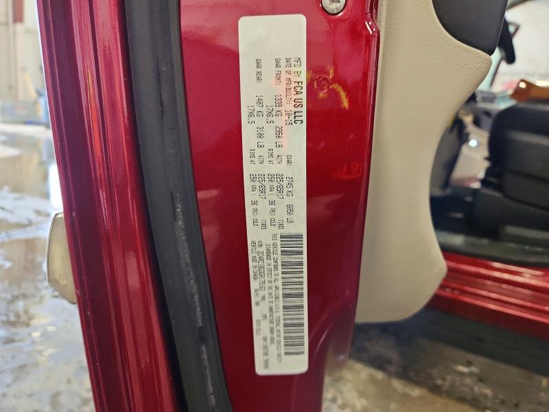 Фото 13 - CHRYSLER MINIVAN