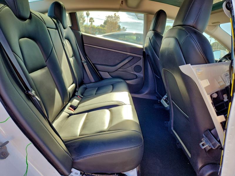 Фото 10 - TESLA MODEL 3