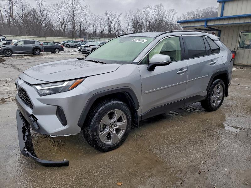 Фото 1 - TOYOTA RAV4