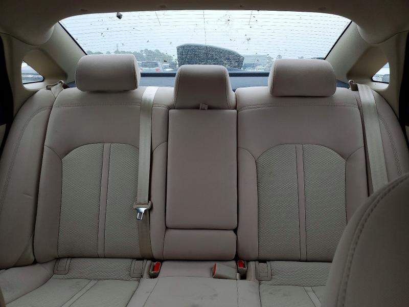 Фото 10 - HYUNDAI SONATA