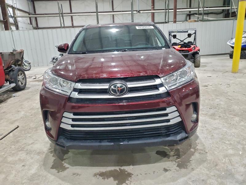 Фото 5 - TOYOTA HIGHLANDER
