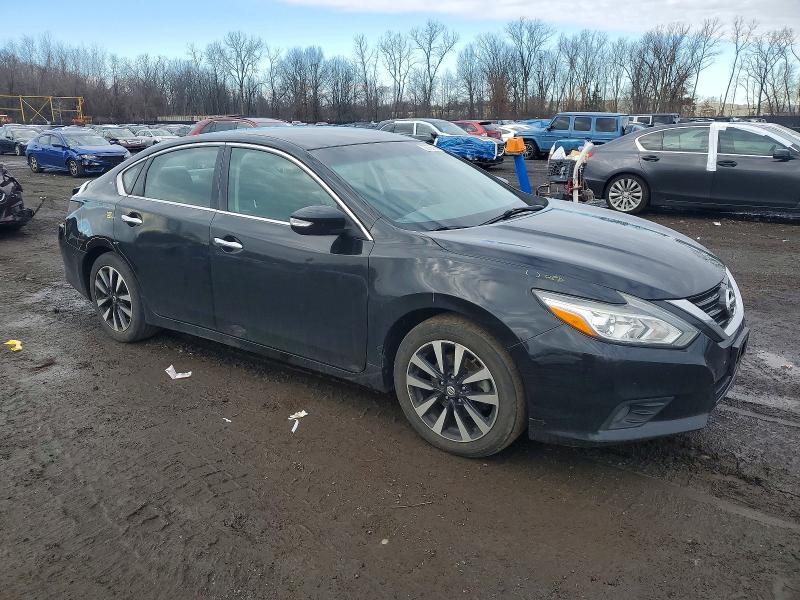 Фото 4 - NISSAN ALTIMA