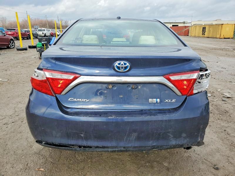 Фото 6 - TOYOTA CAMRY