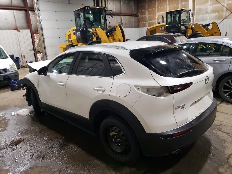 Фото 2 - MAZDA CX30