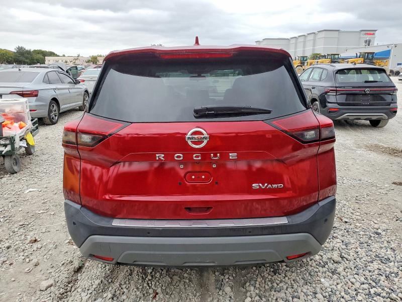 Фото 6 - NISSAN ROGUE