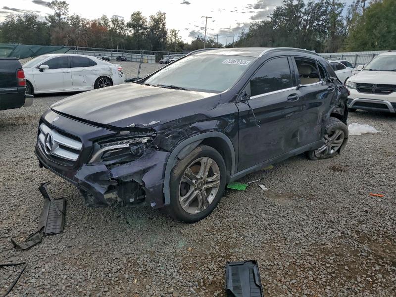 Фото 1 - MERCEDES-BENZ GLA-CLASS