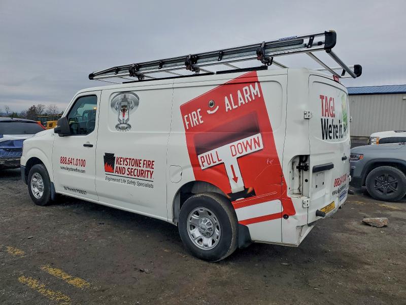 Фото 2 - NISSAN NV