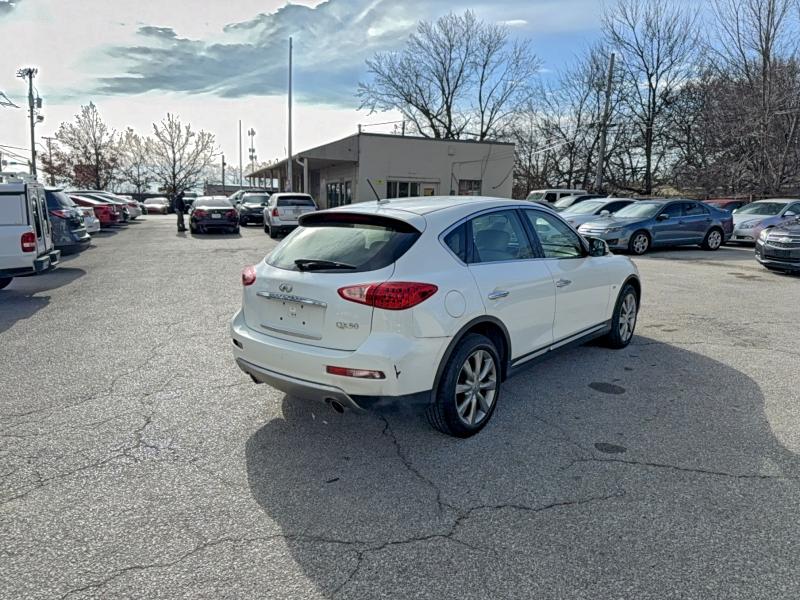 Фото 4 - INFINITI QX50