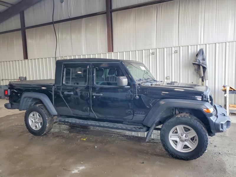 Фото 4 - JEEP GLADIATOR