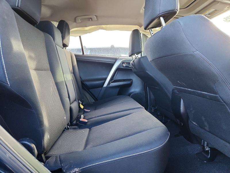 Фото 11 - TOYOTA RAV4