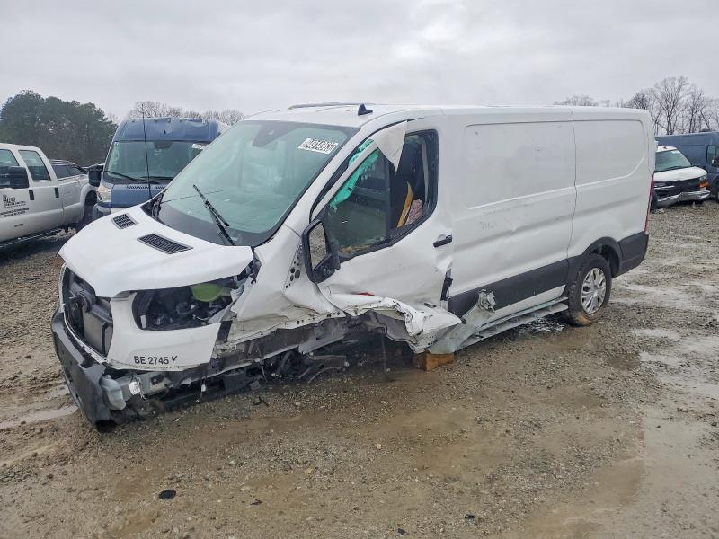 Фото 1 - FORD TRANSIT