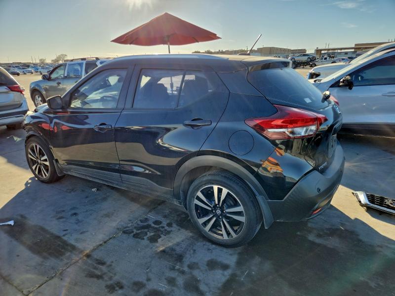 Фото 2 - NISSAN KICKS