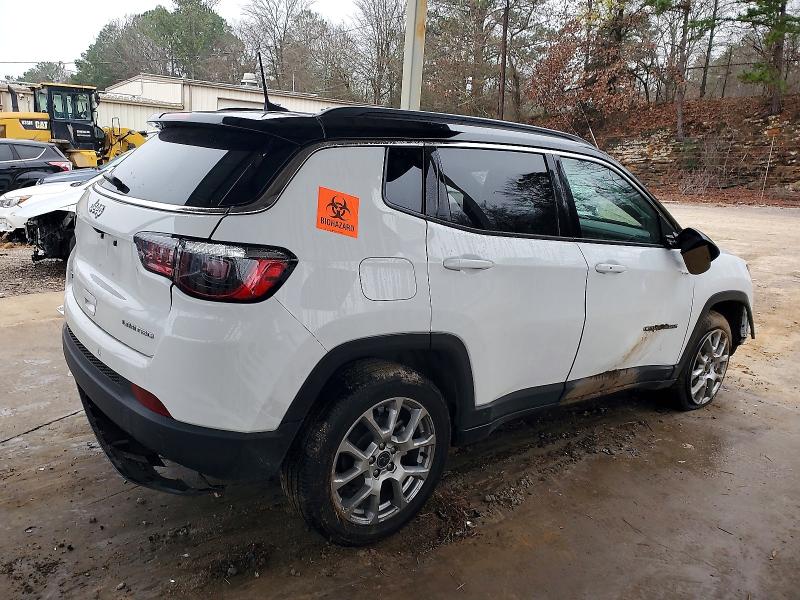 Фото 3 - JEEP COMPASS