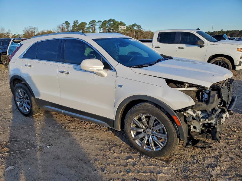 Фото 4 - CADILLAC XT4