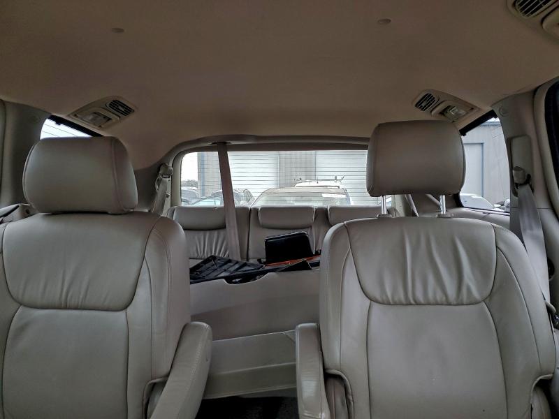 Фото 10 - NISSAN ROGUE