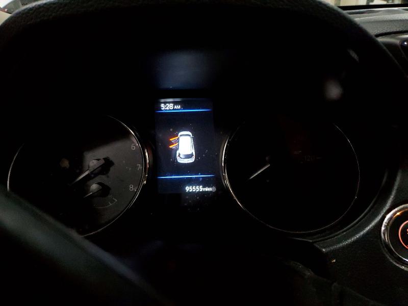 Фото 9 - NISSAN ROGUE