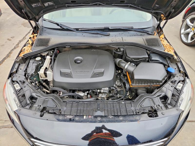 Фото 11 - VOLVO S60