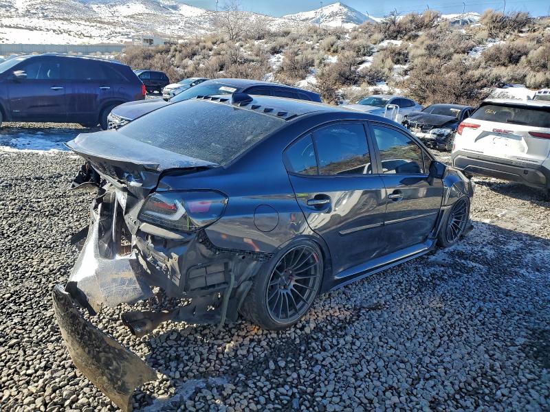 Фото 3 - SUBARU WRX