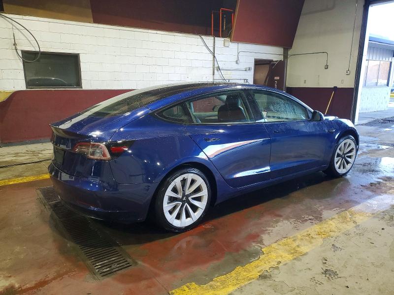 Фото 3 - TESLA MODEL 3