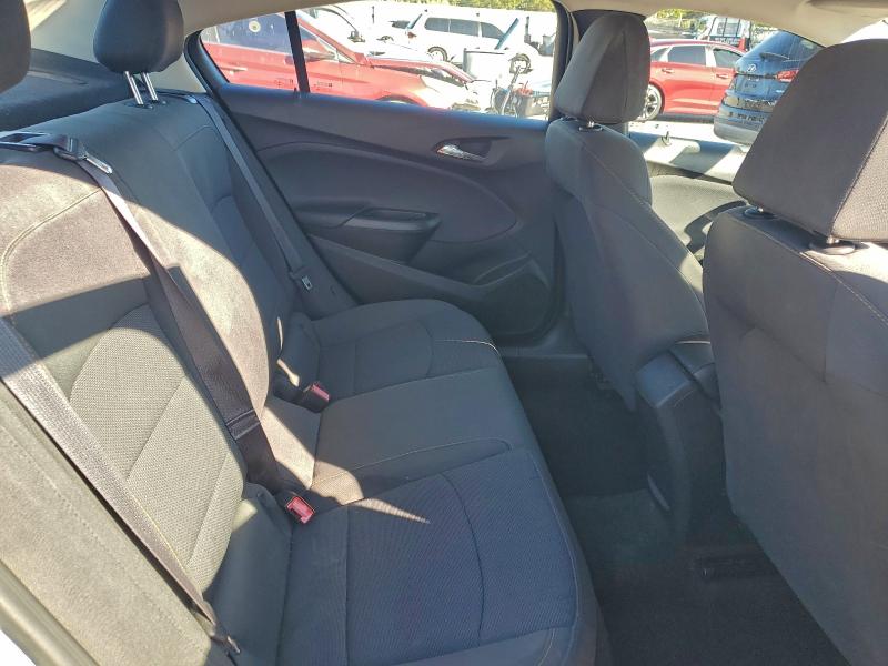 Фото 10 - CHEVROLET CRUZE