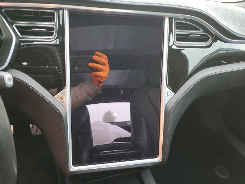 Фото 9 - TESLA MODEL S