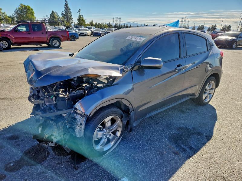 Фото 1 - HONDA HR-V