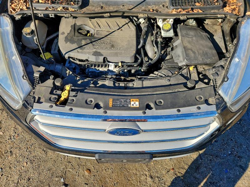 Фото 11 - FORD ESCAPE