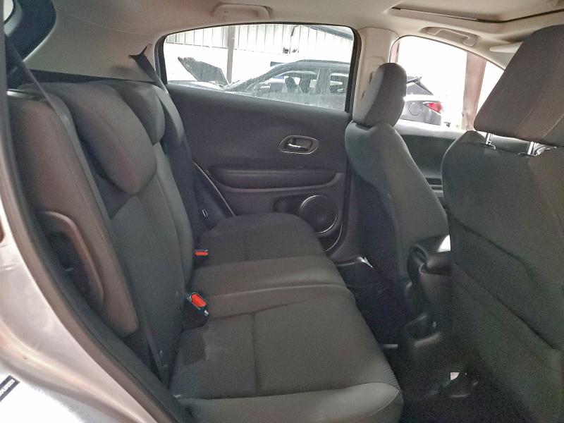 Фото 11 - HONDA HR-V